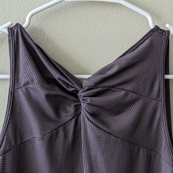Fabletics - Open Back Tank Top - Size Large - Picture 6 of 7